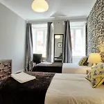 Angel's Chic Duplex *