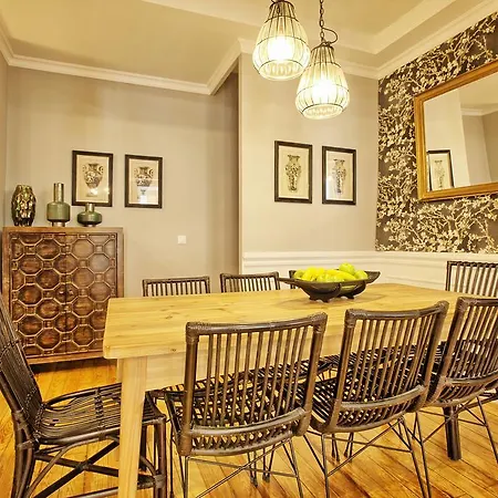 Angel's Chic Duplex Апартаменты