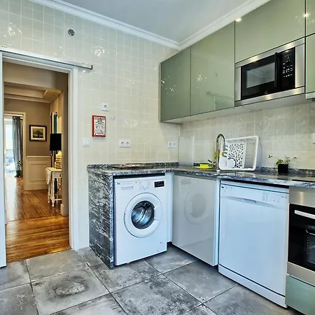 Angel's Chic Duplex