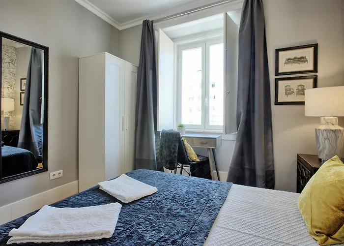 Angel's Chic Duplex דירה